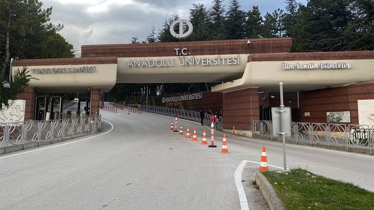 ANADOLU UNİVERSİTETİ